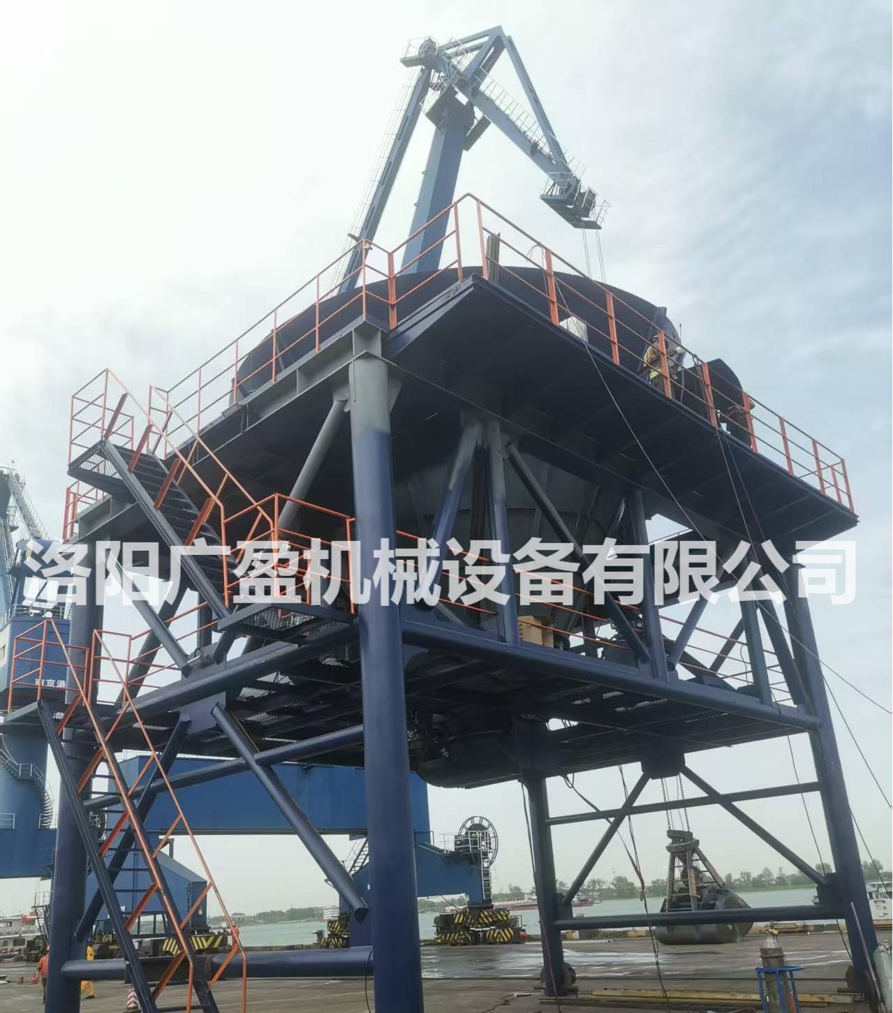 港口卸船料倉(cāng)旋轉(zhuǎn)式強(qiáng)制卸料器